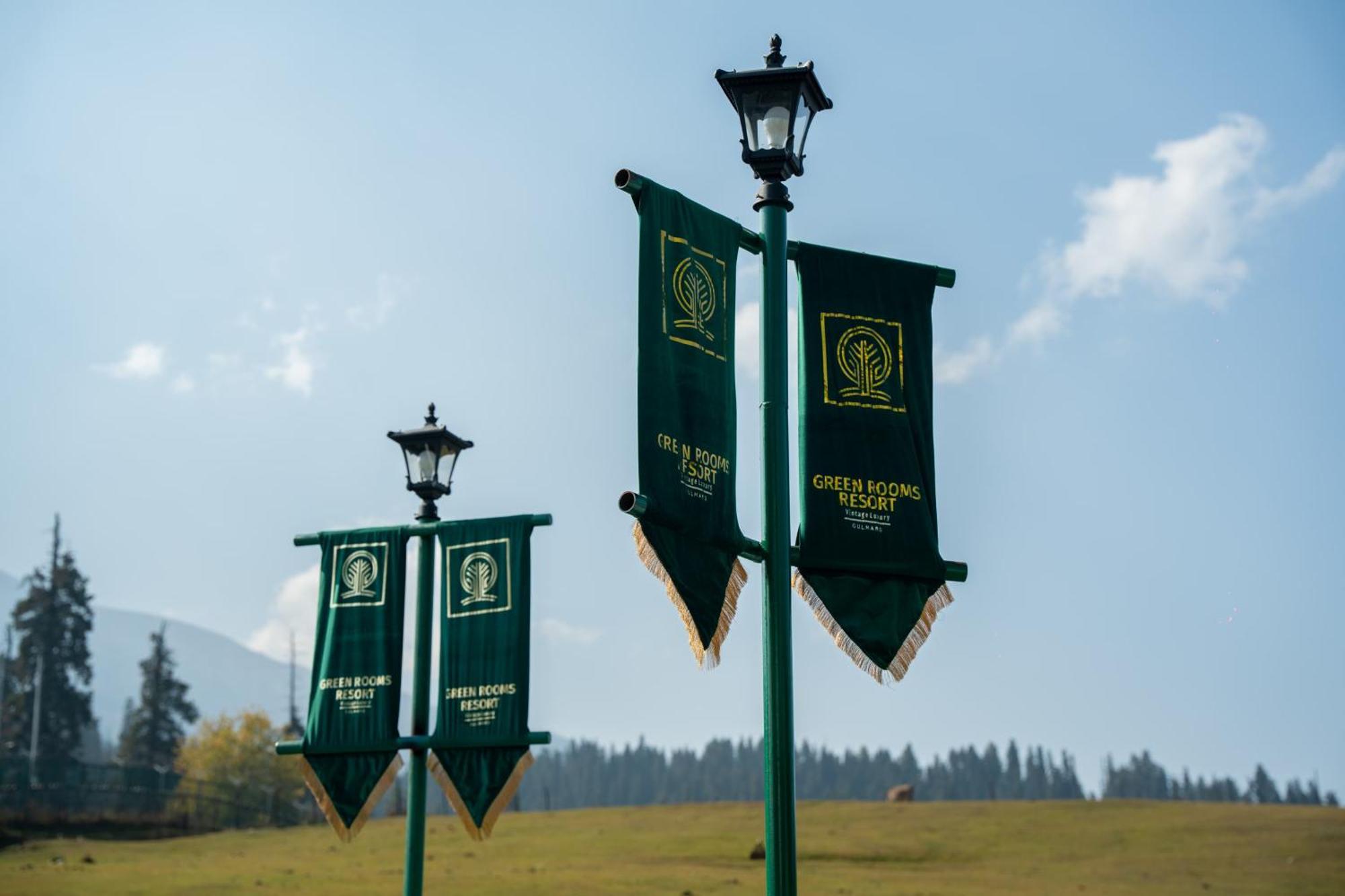 Green Rooms Resort Gulmarg Kültér fotó