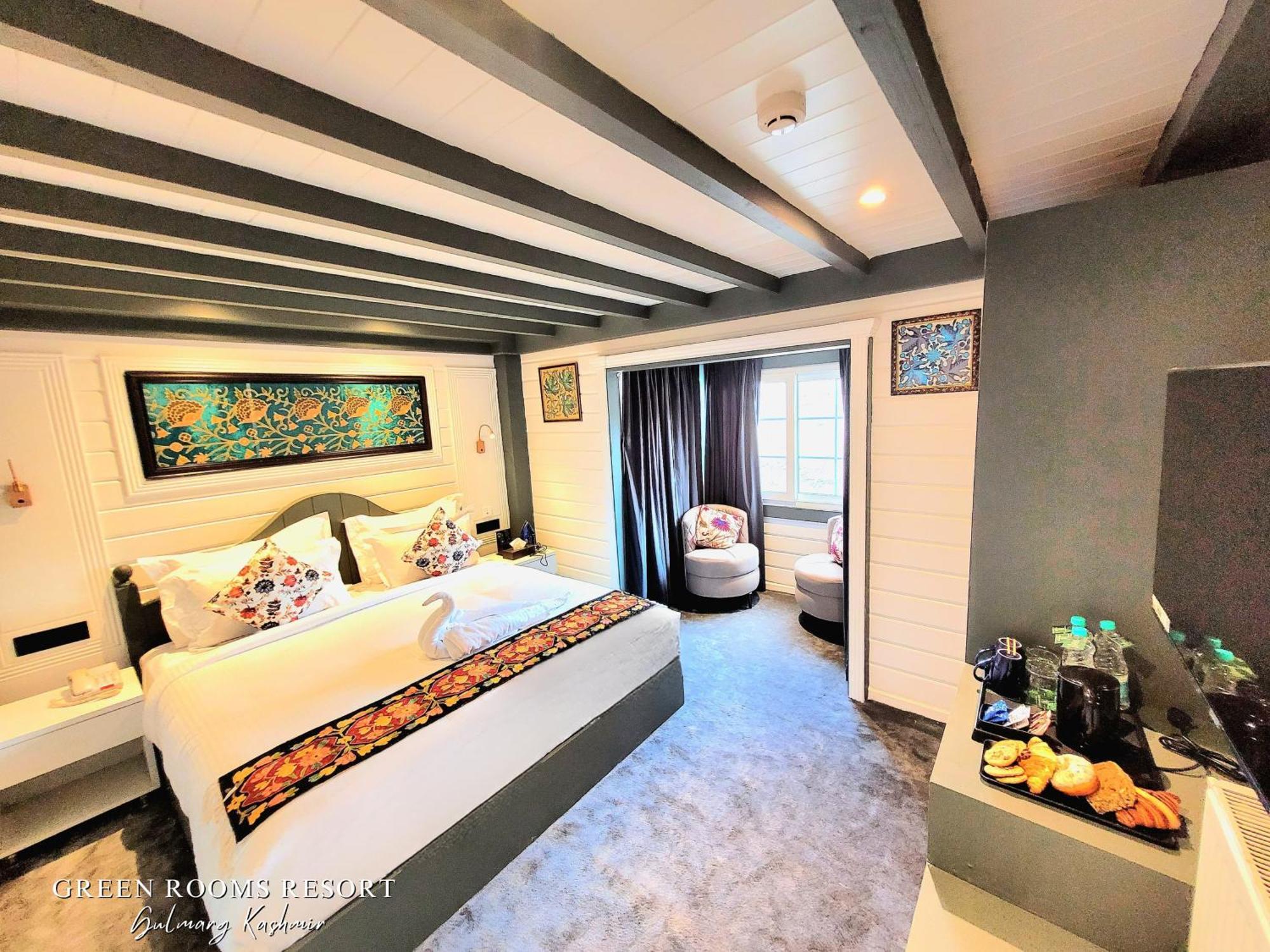Green Rooms Resort Gulmarg Kültér fotó